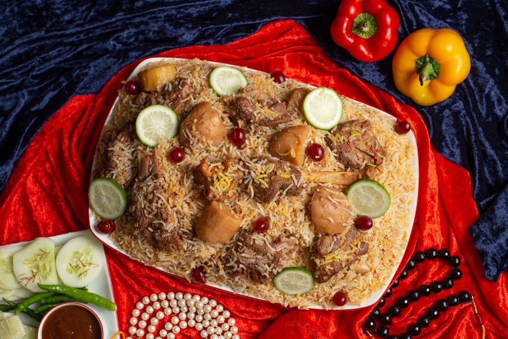 Biryani garnished with fresh mint
